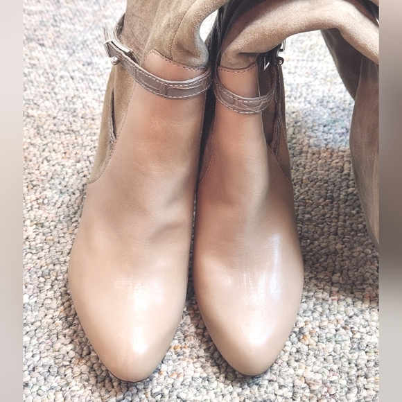 Coach Ursala Knee High Heeled Suede/ Leather Boot Light Beige/Taupe 7 - Picture 6 of 10